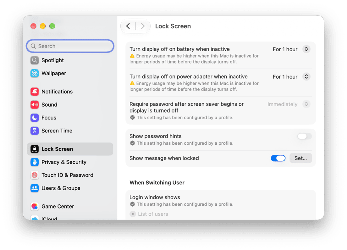 System Preferences - macOS Lock Screen settings showing display timeout, password and login window preferences